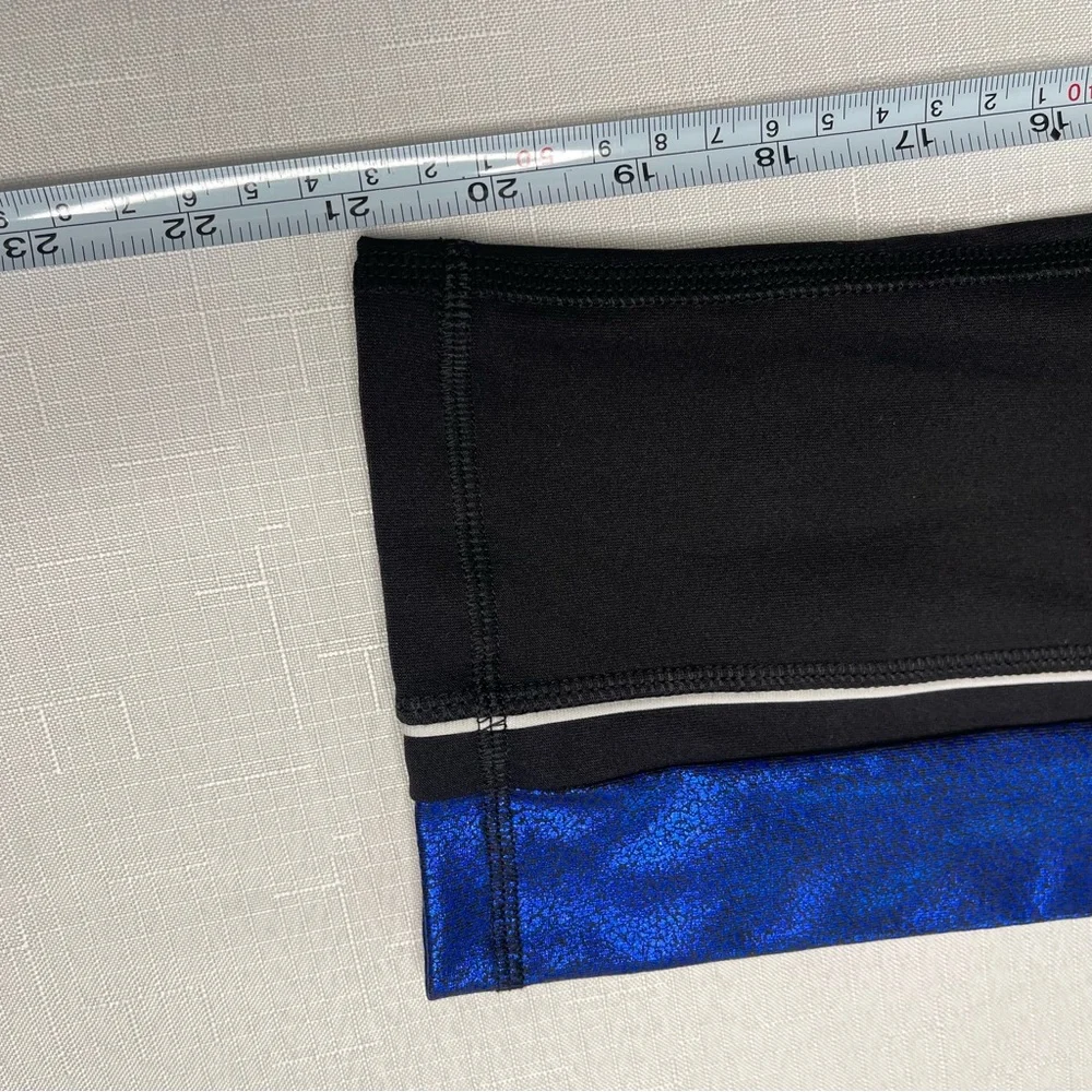 Brand new Gottex medium‎ Black and Blue Leggings